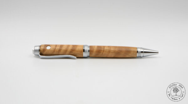 AtelierAHA-STY1253-Stylo-bille-artisanal-en-bois-de-prunier-francais-devant
