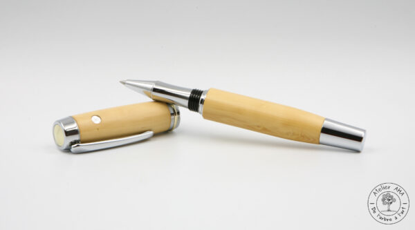 AtelierAHA-STY1266-Stylo-roller-artisanal-en-bois-de-buis-francais-ouvert