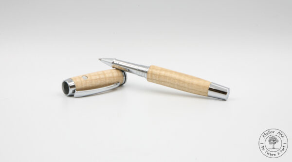 AtelierAHA-STY1273-Stylo-roller-et-plume-artisanal-en-bois-de-frene-onde-francais-ouvert