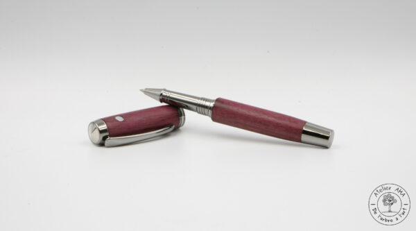 AtelierAHA-STY1285-Stylo-roller-et-plume-artisanal-en-bois-de-amarante-ouvert